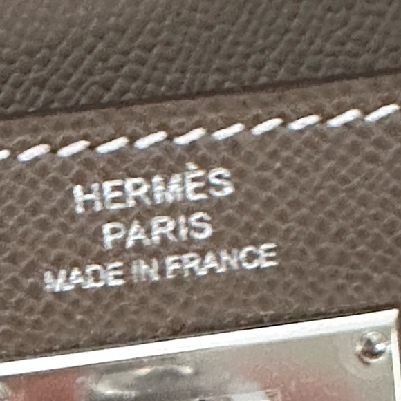 ❗️SOLD❗️BNWT HERMÈS KELLY POCKET COMPACT - Picture 6 of 6